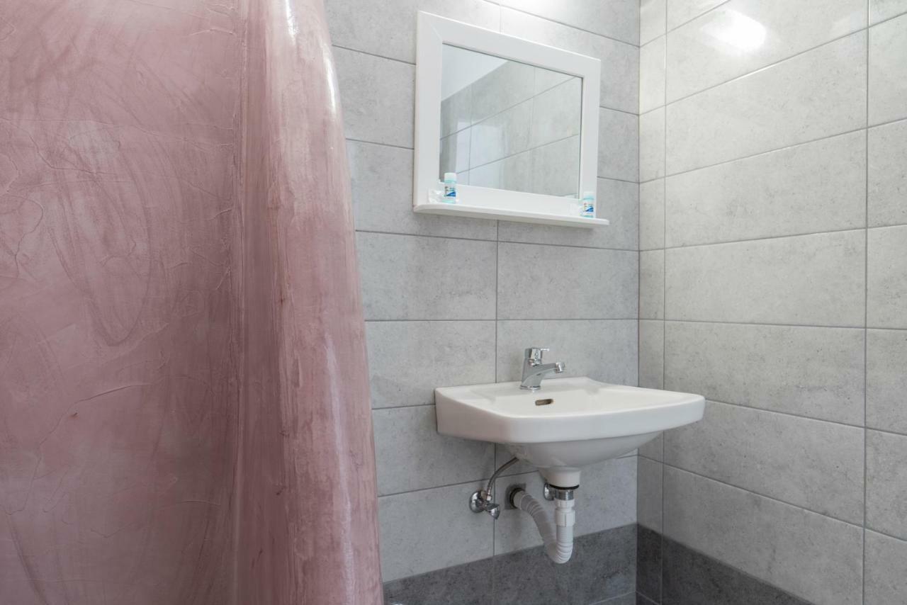 Margarita Apartment เปริสซา ภายนอก รูปภาพ